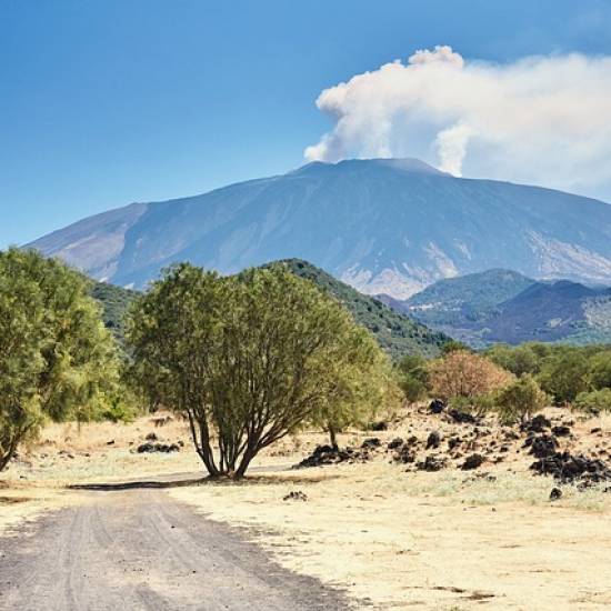 Full Day Etna North Slopes With Light Lunch