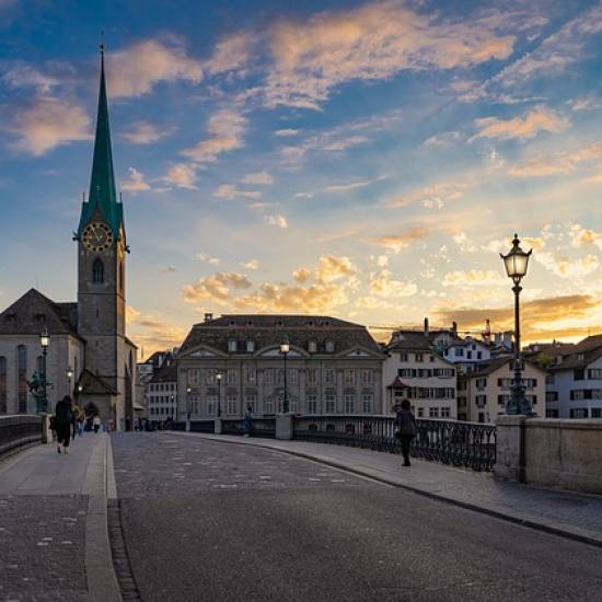 Zurich Sunset Tour With Cheese Fondue