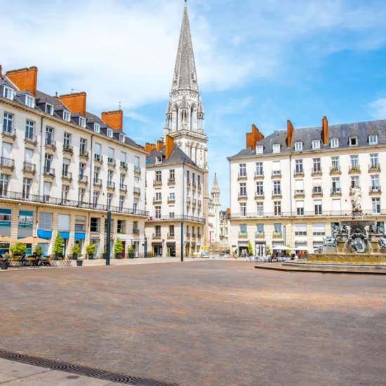 Nantes in Three Acts: Art, History & Panoramas
