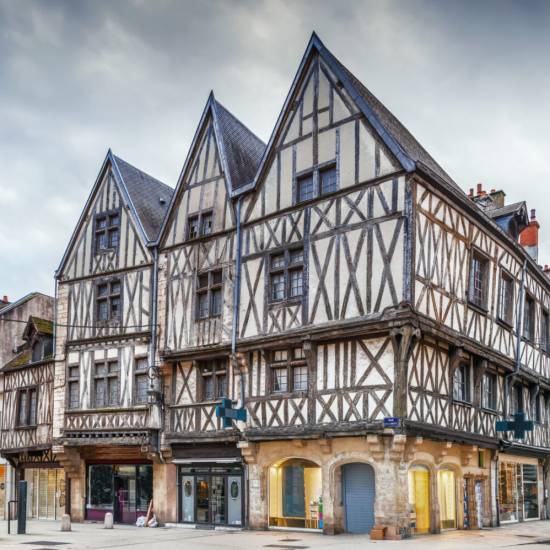 Burgundy Villages & Wine Tour: A Day of History, Culture, and Exceptional Wines
