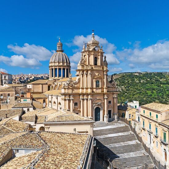 Ragusa Easy Walk: 2-hour Guided Visit of the Old Town