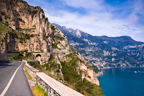 Easy Amalfi Drive: Ravello & Amalfi From Naples