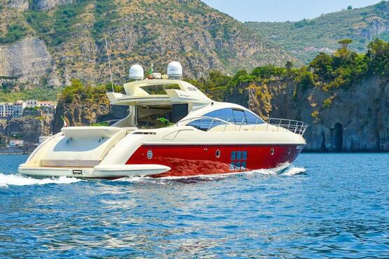 
Azimut 68 S 