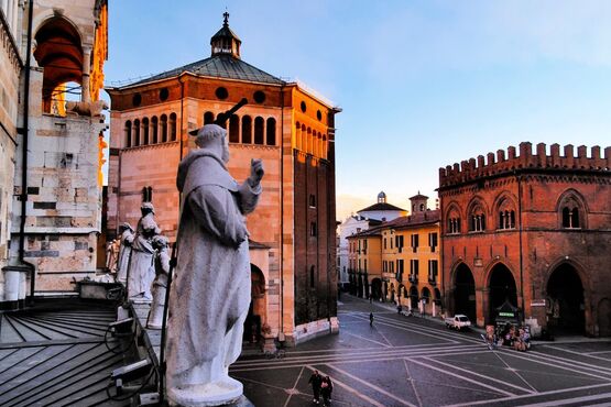 A Melodic Journey to Cremona