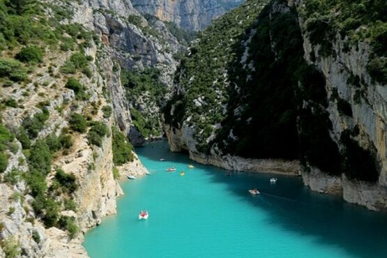 Helicopter Tour Over Gorges du Verdon In H125