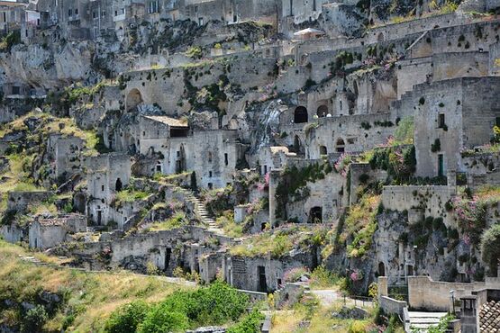 Matera and Altamura: A Journey through Ancient History and Authentic Traditions
