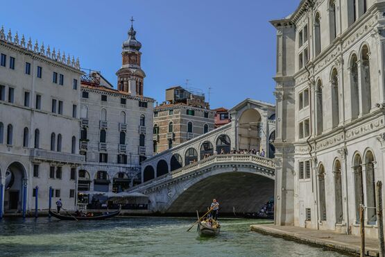Gondola Ride from Danieli Pier