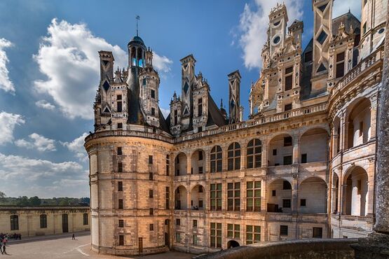 Château de Chambord and the Wines of Loire Valley with Lunch