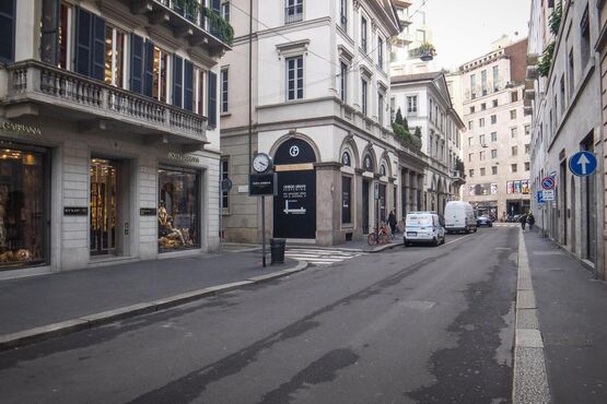 Fashion and Style in Milan: 3-Hour Guided Tour & Personal Shopping Experience